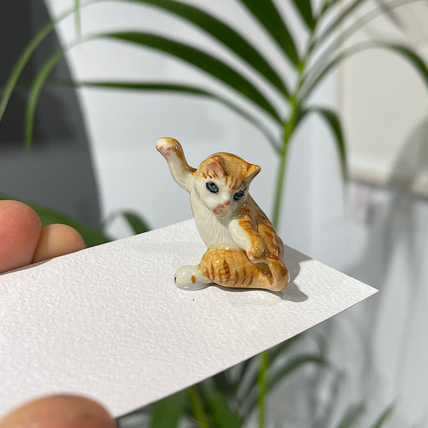 Yoga Cat Ginger Figurine 1