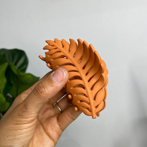 Large Leaf Hair Claw Clip