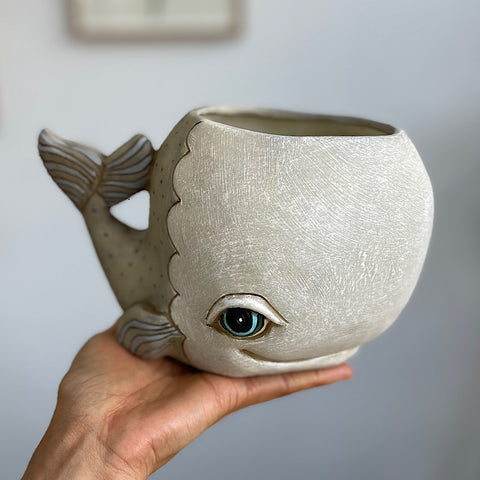 Grey Whale Planter 20cm