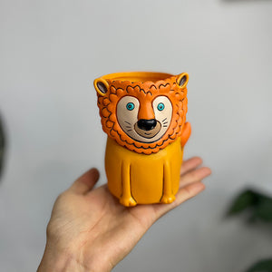 Baby Lion Planter Pot Orange 8cm