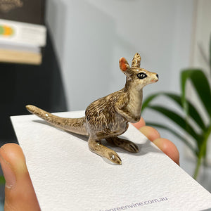 Kangaroo Figurine Small