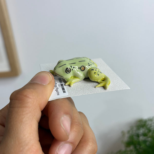 Green Frog Figurine Small