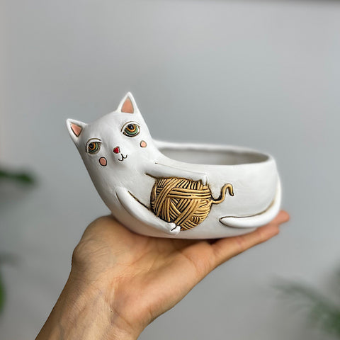 Baby White Cat With Yarn Planter 15cm