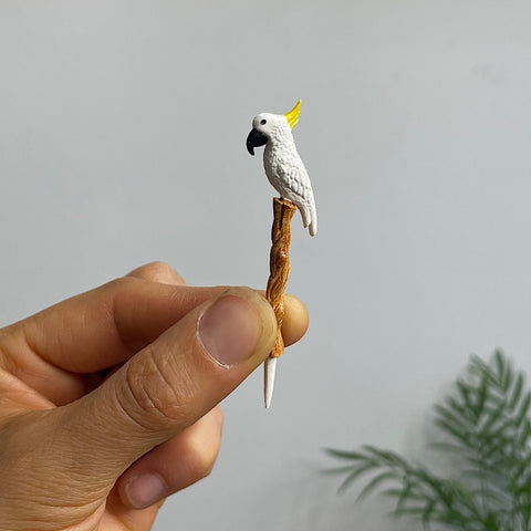 Cockatoo Pin Mini White/Yellow