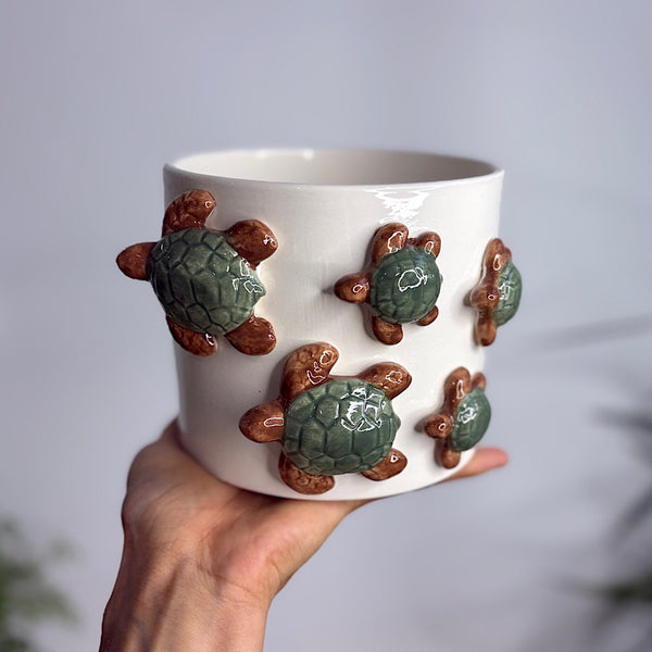 Family of Turtles Planter Pot Green 15cm