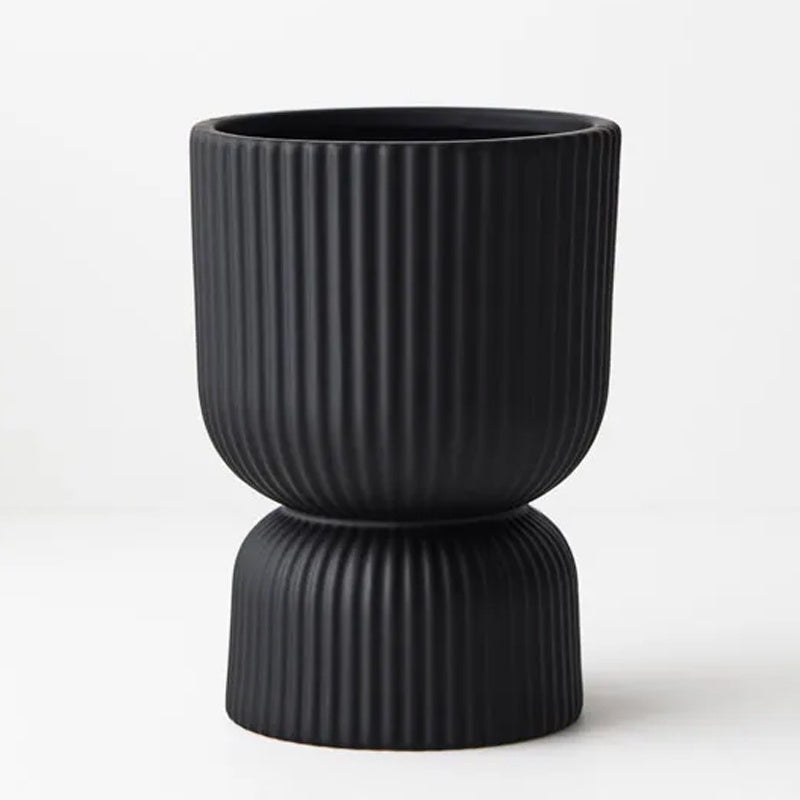 Annix Pedestal Pot Black 15cm