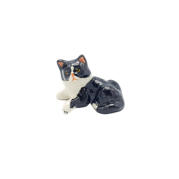 Black/White Laying Cat Figurine Small