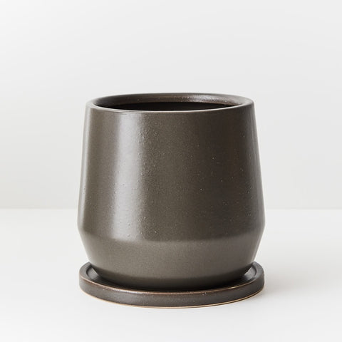 Elisa Planter Pot with Saucer 18cm Licorice