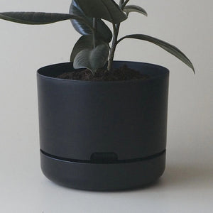 Mr Kitly Selfwatering Pot 30cm Recycled Black